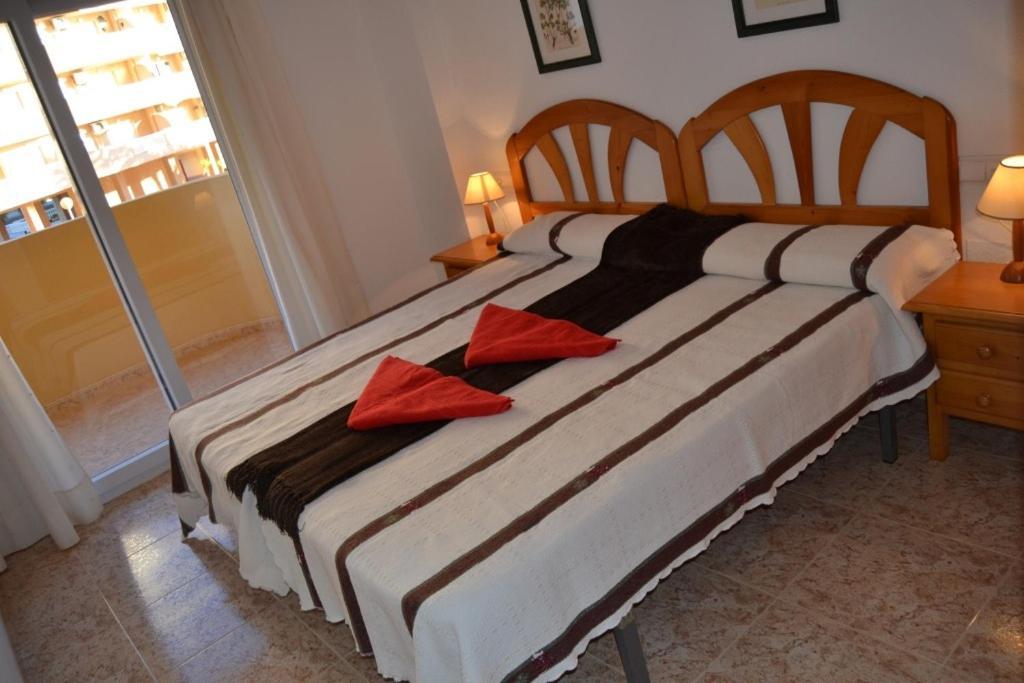 Apartamentos Turisticos Puerto Tomas Maestre La Manga del Mar Menor Szoba fotó