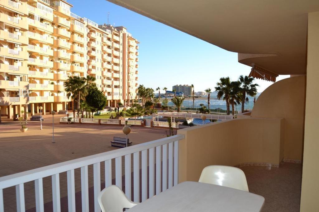 Apartamentos Turisticos Puerto Tomas Maestre La Manga del Mar Menor Kültér fotó