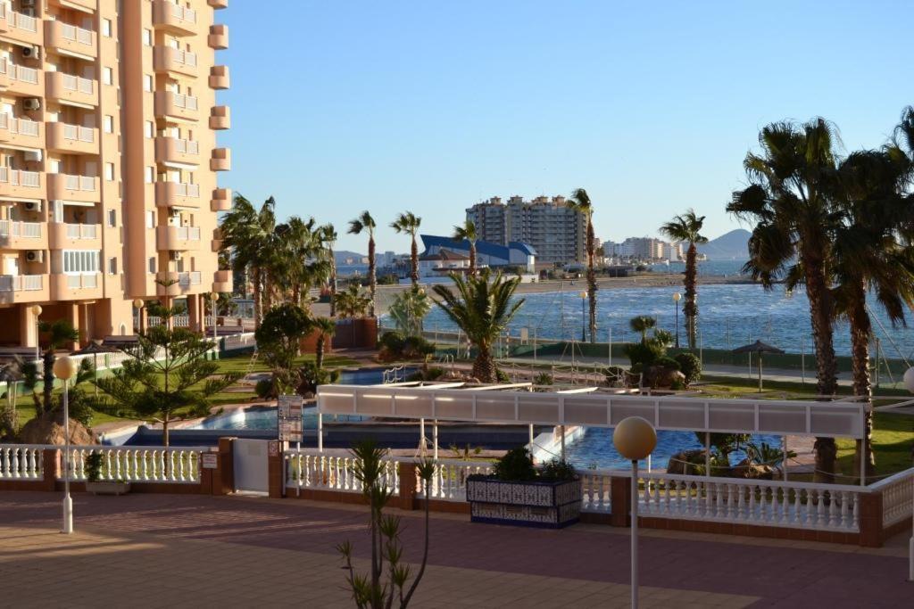 Apartamentos Turisticos Puerto Tomas Maestre La Manga del Mar Menor Kültér fotó